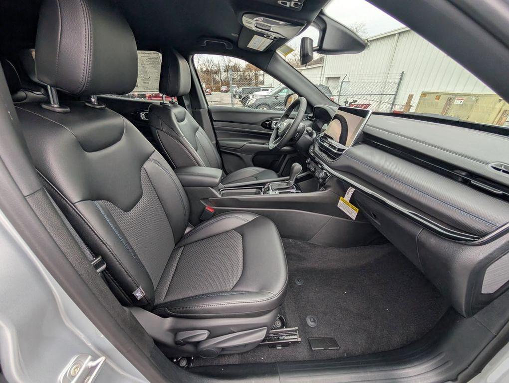 new 2026 Jeep Compass car, priced at $31,700