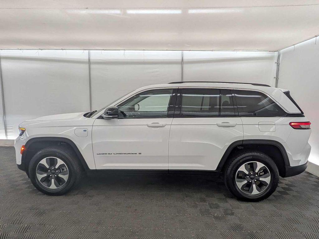 used 2022 Jeep Grand Cherokee 4xe car, priced at $27,995