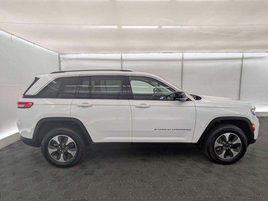 used 2022 Jeep Grand Cherokee 4xe car, priced at $27,995