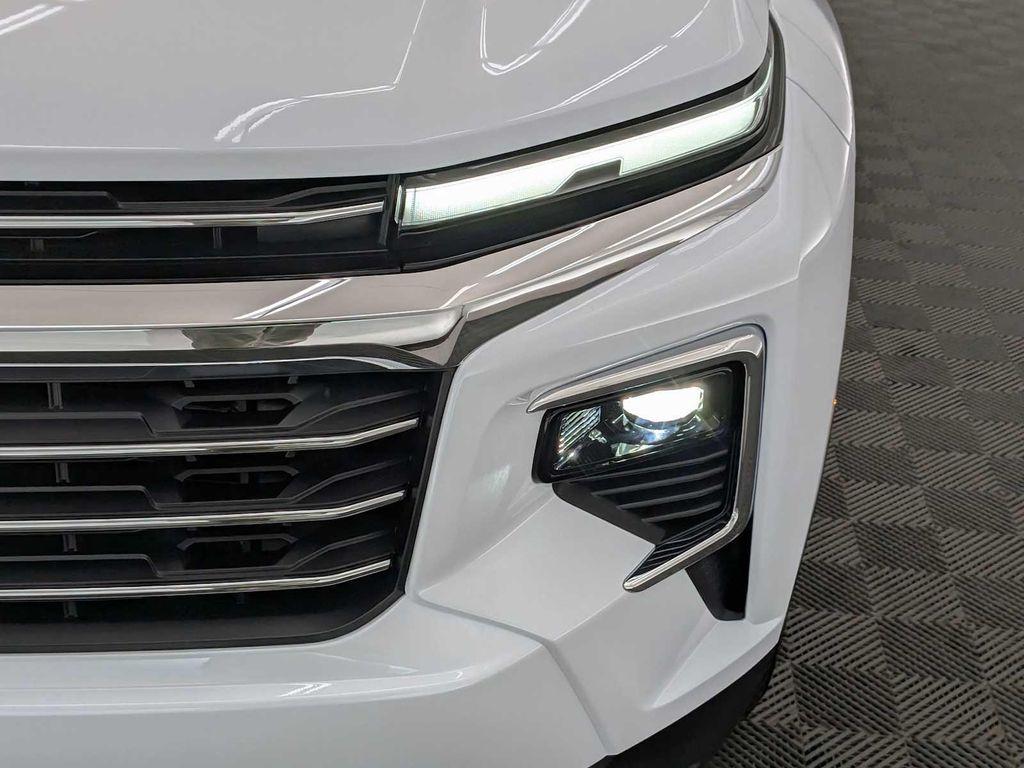 new 2026 Chevrolet Traverse car, priced at $41,000