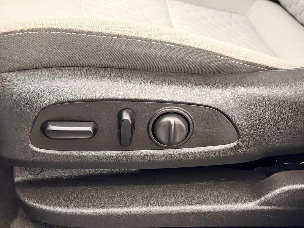 used 2020 Chevrolet Equinox car, priced at $13,495