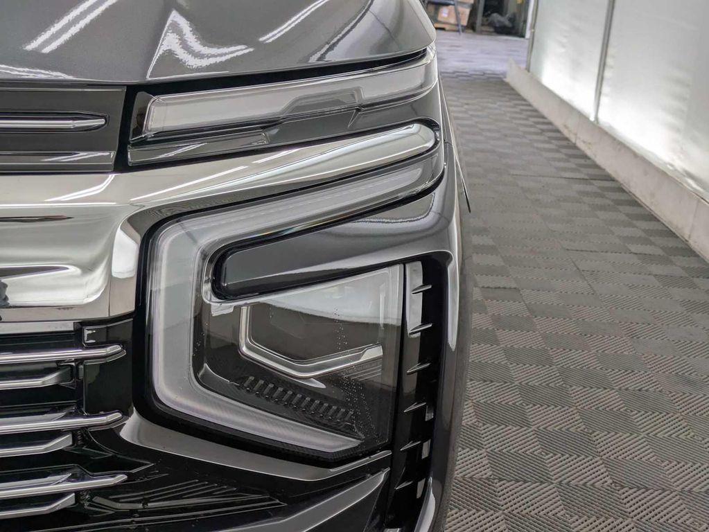 new 2025 Chevrolet Suburban car, priced at $72,500