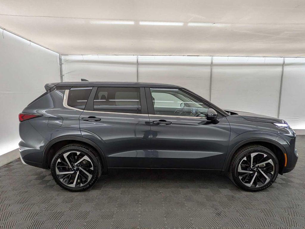 used 2024 Mitsubishi Outlander car, priced at $23,295