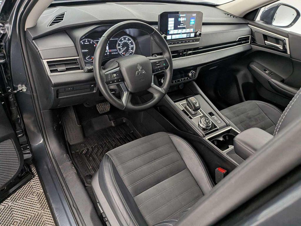 used 2024 Mitsubishi Outlander car, priced at $23,295