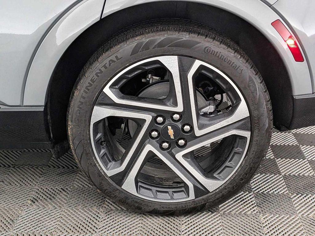 new 2026 Chevrolet Equinox EV car, priced at $38,999