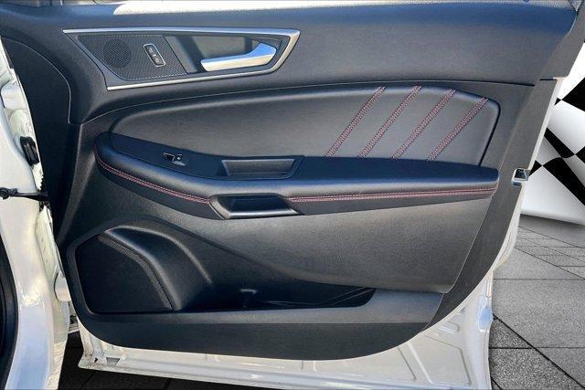 used 2022 Ford Edge car, priced at $26,590