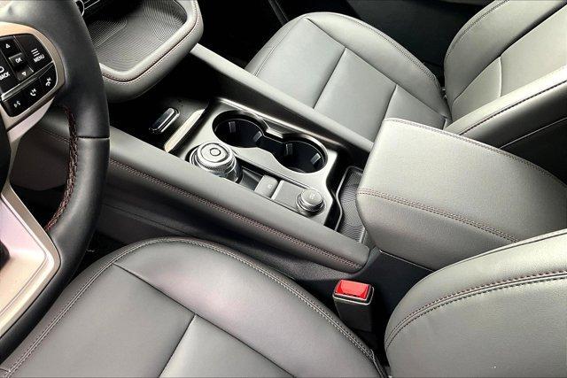 new 2025 Ford Explorer car, priced at $42,558