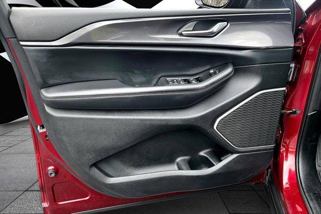 used 2021 Jeep Grand Cherokee L car, priced at $25,884