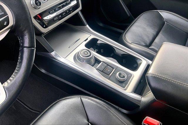 used 2022 Ford Explorer car, priced at $28,894