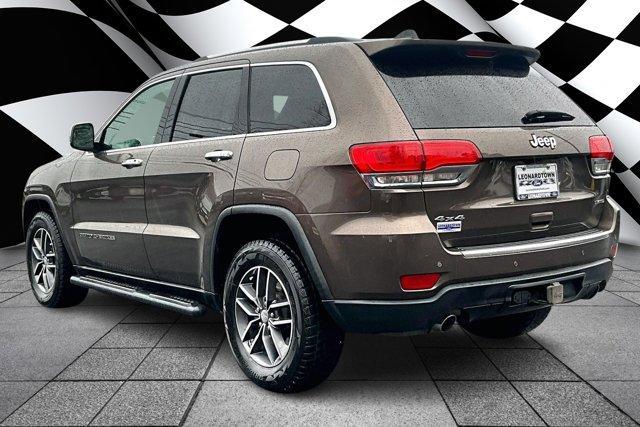 used 2017 Jeep Grand Cherokee car, priced at $20,874