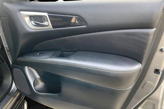 used 2020 Nissan Pathfinder car, priced at $15,984