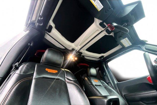 used 2021 Jeep Gladiator car, priced at $34,484