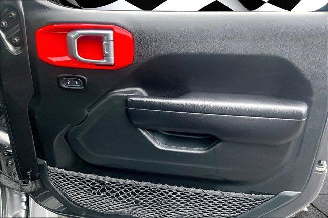 used 2021 Jeep Gladiator car, priced at $34,484