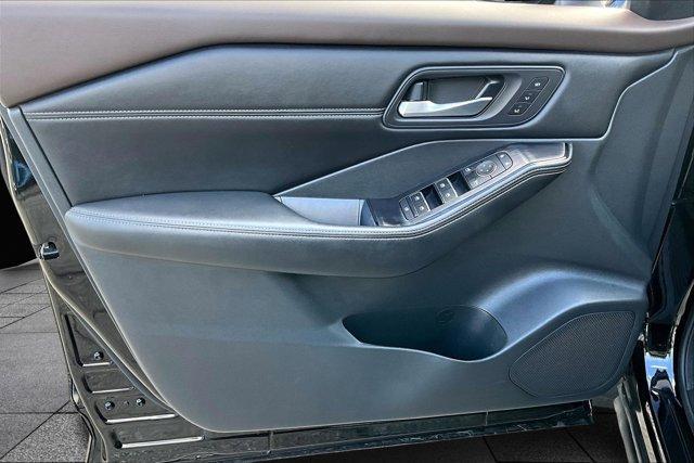 used 2022 Nissan Rogue car, priced at $22,984