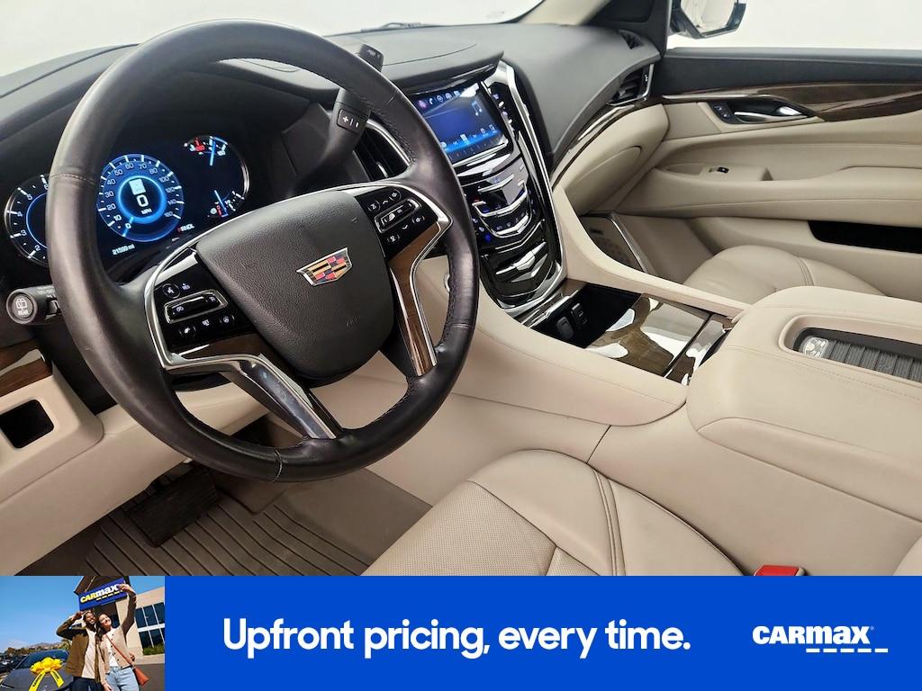used 2020 Cadillac Escalade car, priced at $47,998