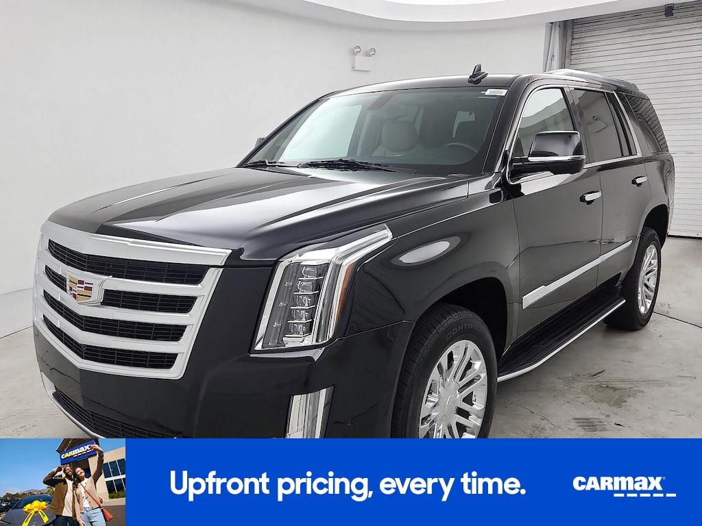 used 2020 Cadillac Escalade car, priced at $47,998