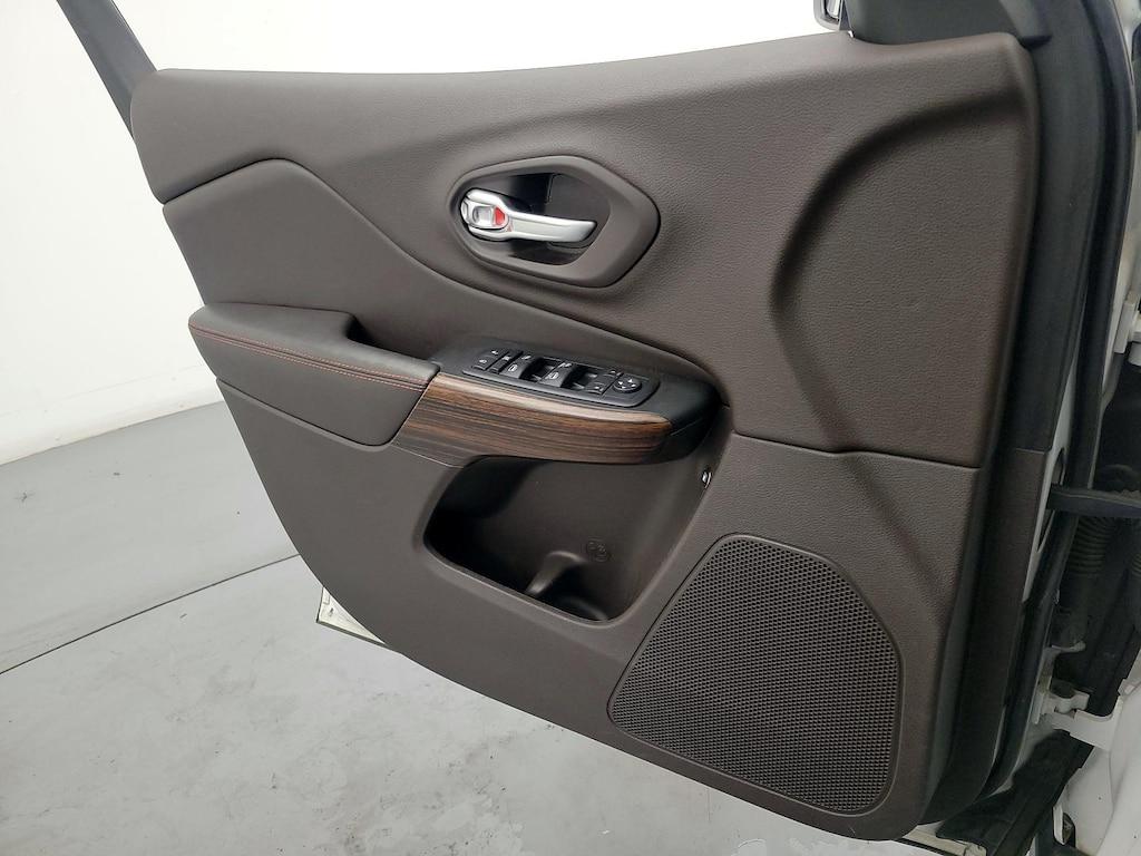 used 2014 Jeep Cherokee car, priced at $14,599