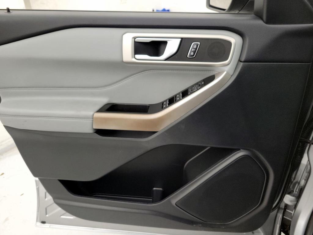 used 2022 Ford Explorer car, priced at $25,998