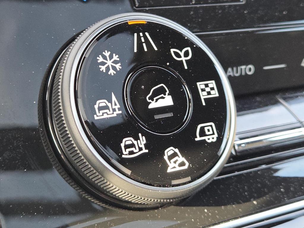 new 2026 Nissan Armada car, priced at $82,875