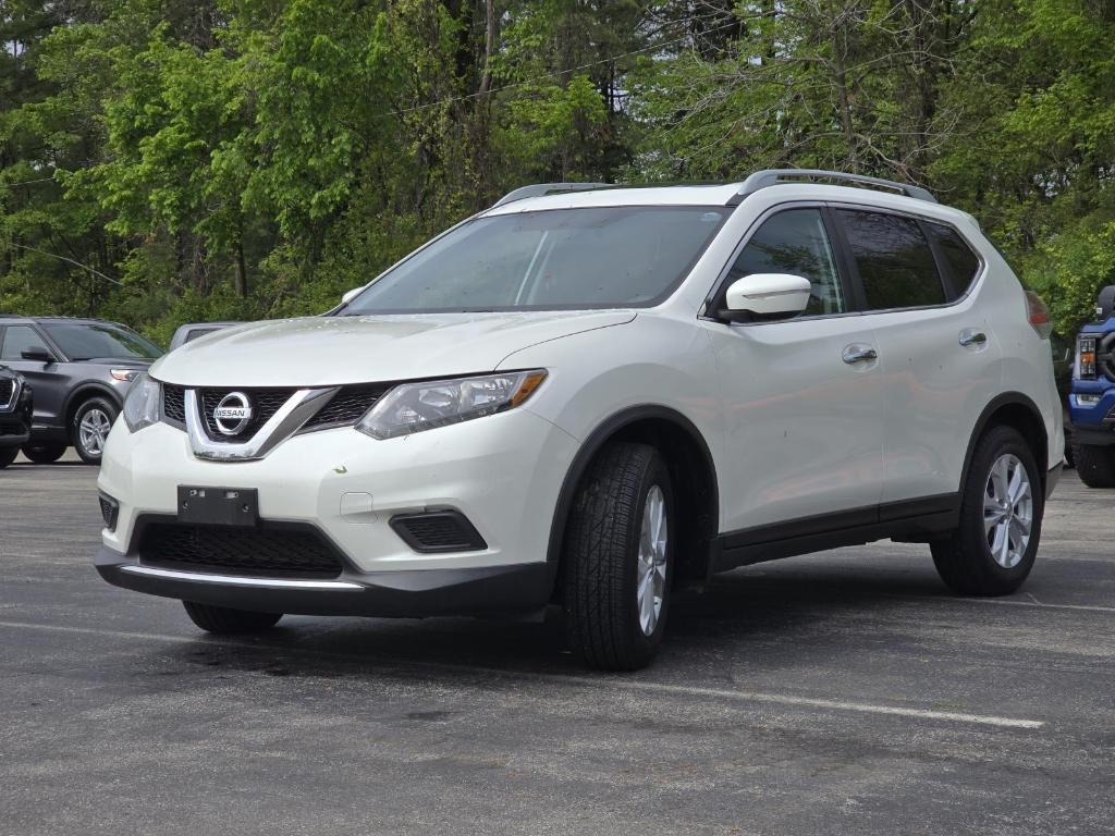 used 2015 Nissan Rogue car, priced at $9,399