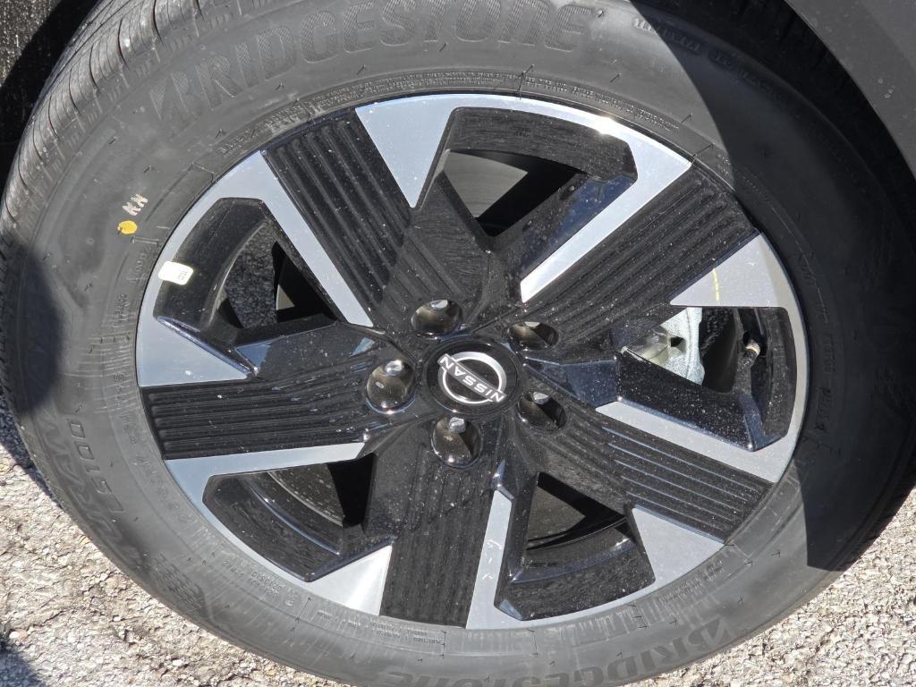 new 2026 Nissan Kicks car, priced at $25,729