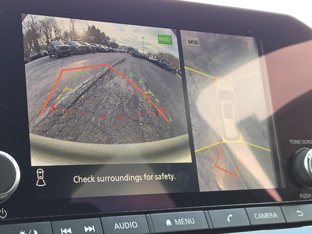 new 2025 Nissan Pathfinder car, priced at $38,187