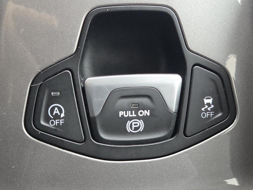 used 2022 Jeep Renegade car, priced at $20,000