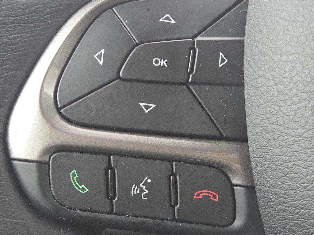 used 2022 Jeep Renegade car, priced at $20,000