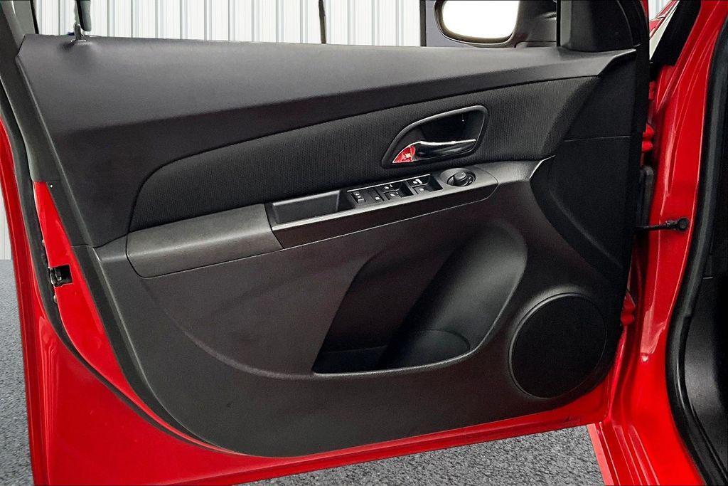 used 2015 Chevrolet Cruze car, priced at $6,575