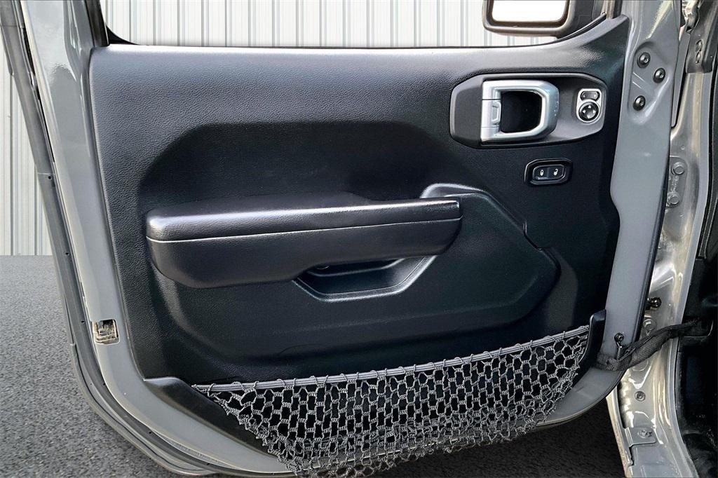 used 2021 Jeep Wrangler Unlimited car, priced at $28,975