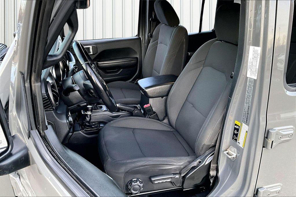 used 2021 Jeep Wrangler Unlimited car, priced at $27,575