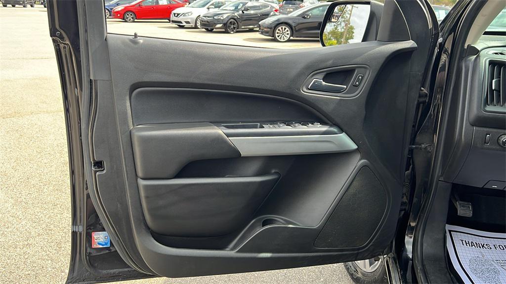 used 2015 Chevrolet Colorado car, priced at $17,275