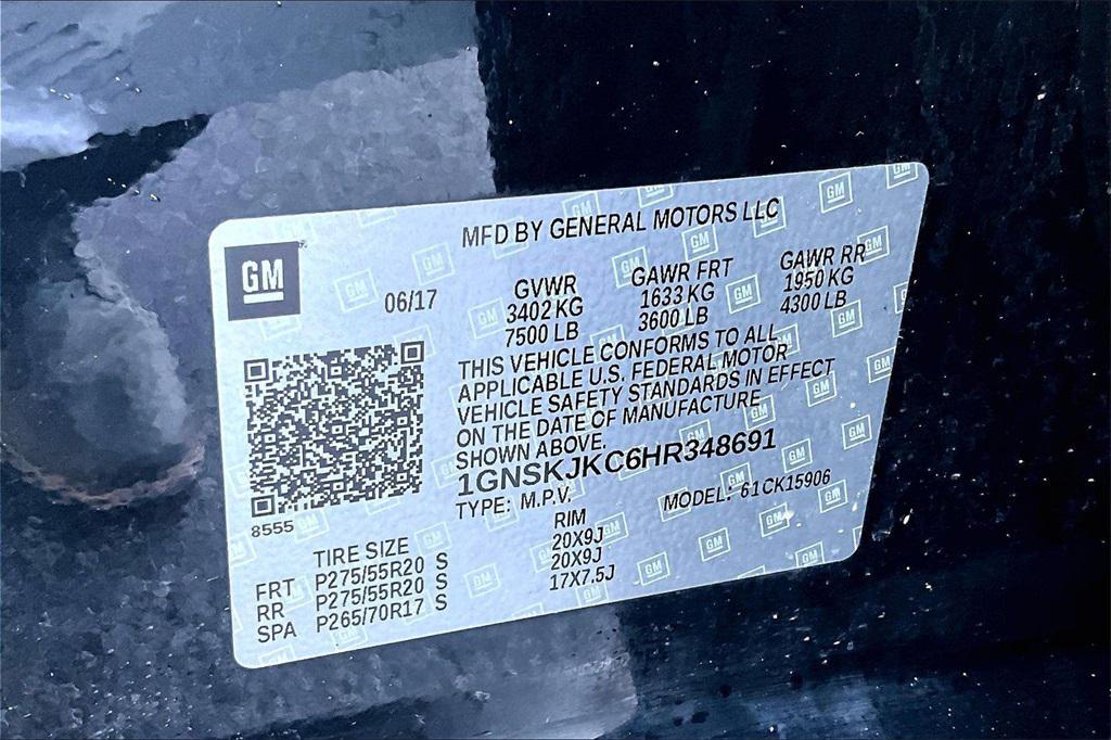 used 2017 Chevrolet Suburban car, priced at $20,475