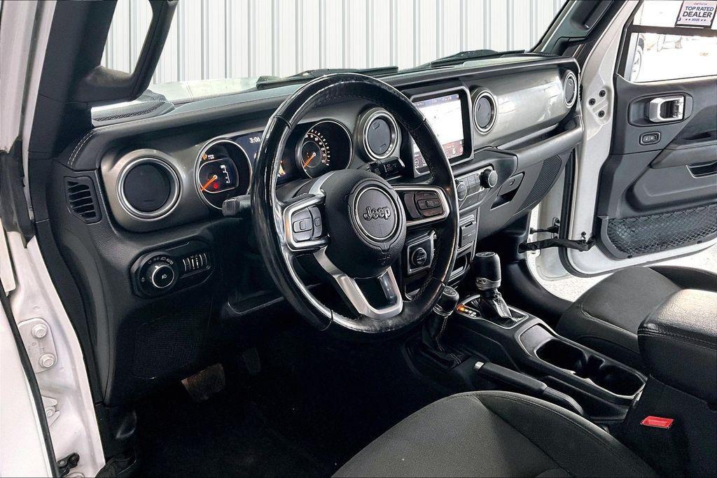 used 2019 Jeep Wrangler Unlimited car, priced at $21,375