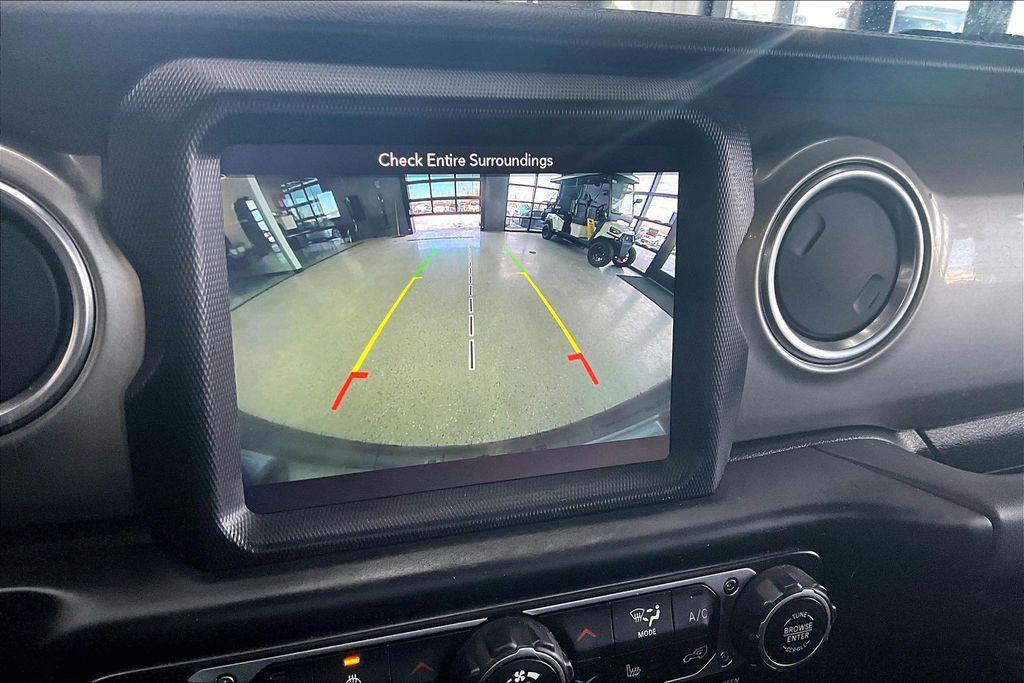 used 2019 Jeep Wrangler Unlimited car, priced at $21,375