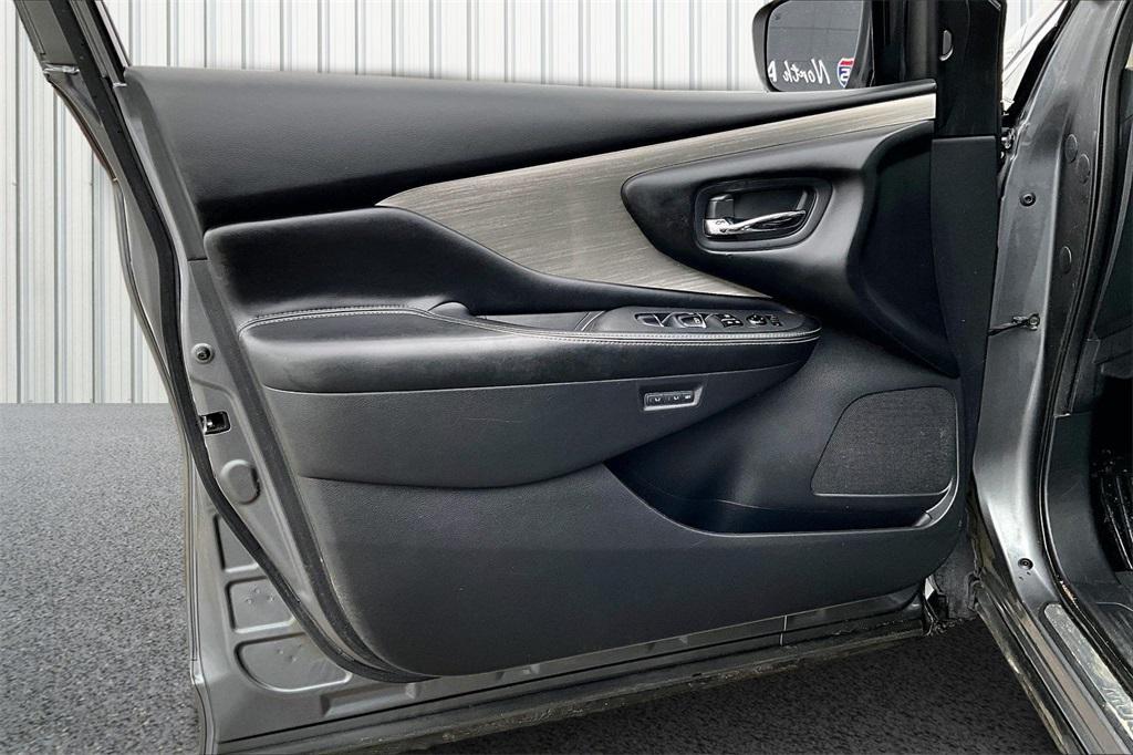 used 2017 Nissan Murano car, priced at $15,775