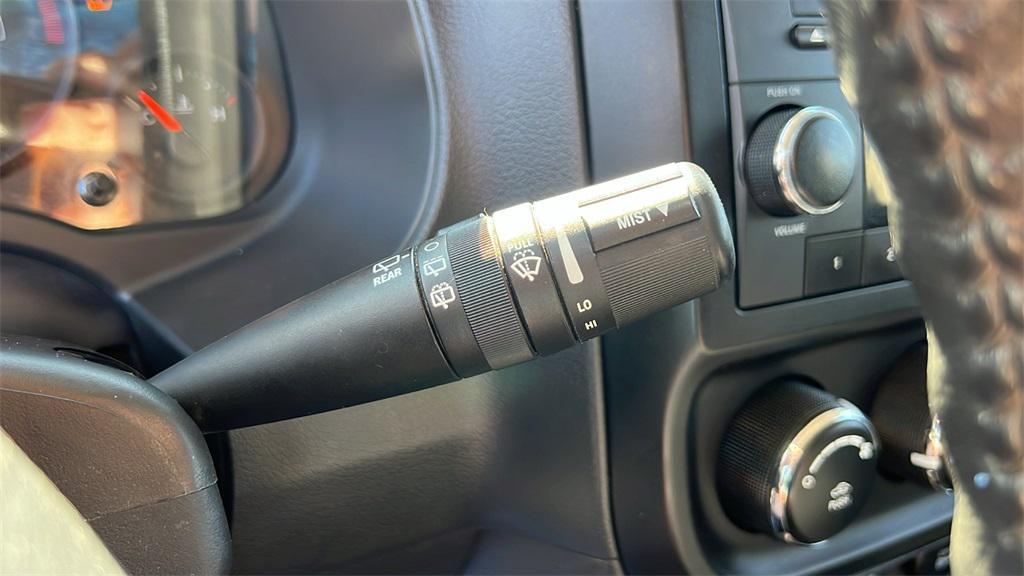 used 2010 Jeep Patriot car, priced at $4,675