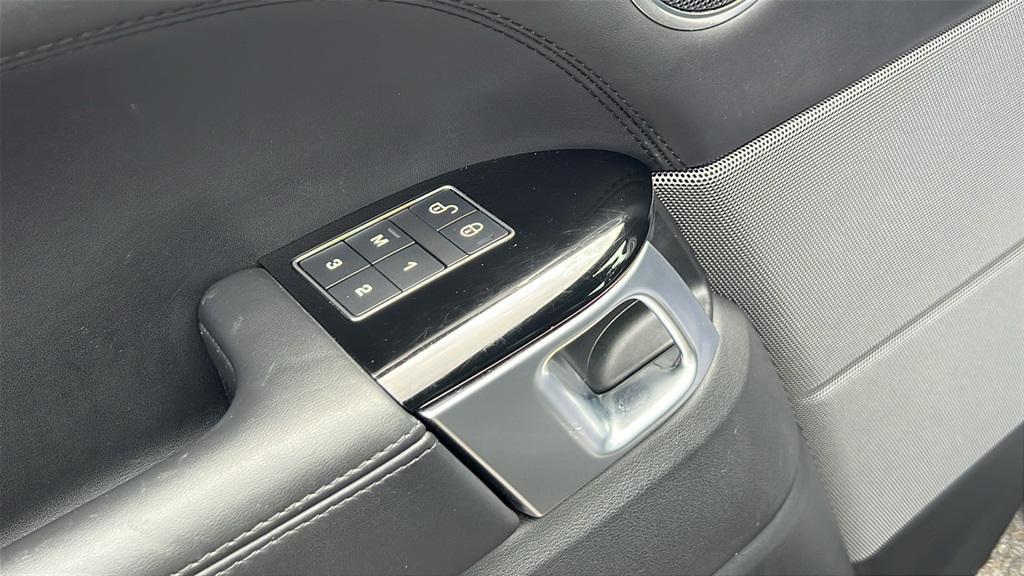 used 2020 Land Rover Range Rover Sport car, priced at $38,575