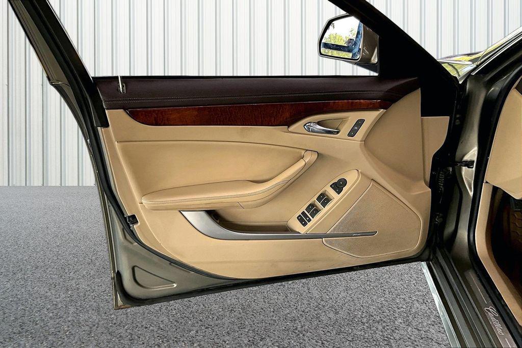 used 2011 Cadillac CTS car, priced at $8,275