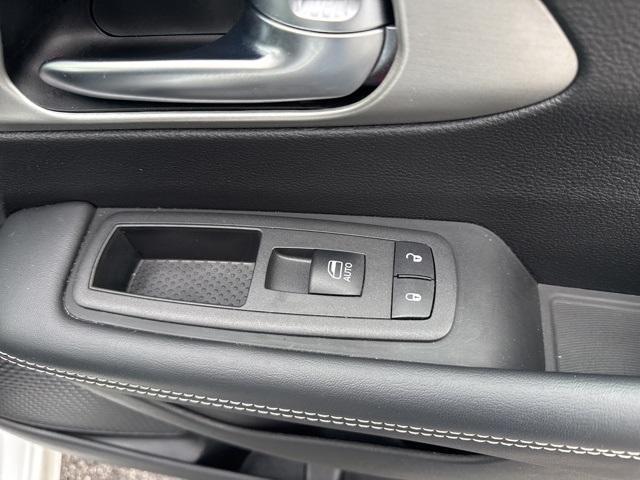 used 2024 Chrysler Pacifica car, priced at $36,640