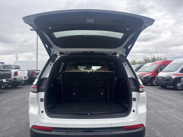 used 2024 Jeep Grand Cherokee L car, priced at $37,734