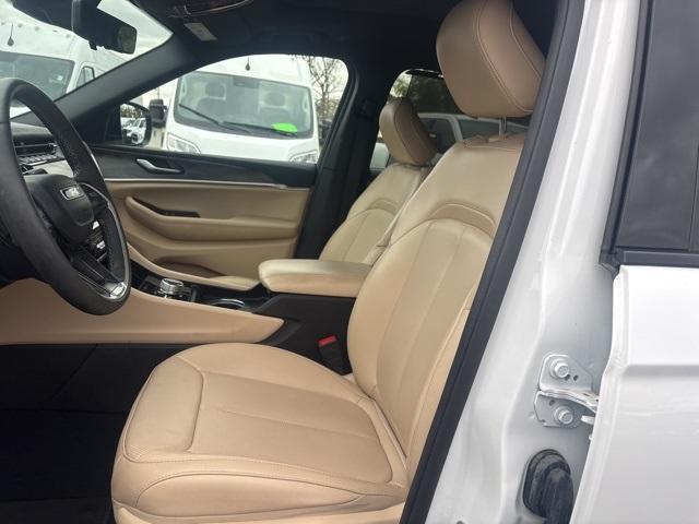 used 2024 Jeep Grand Cherokee L car, priced at $37,734