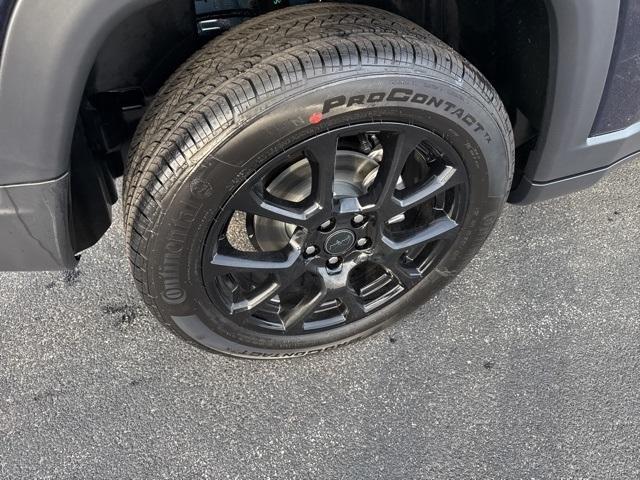 new 2026 Jeep Compass car, priced at $30,445