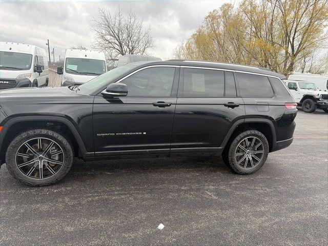 used 2021 Jeep Grand Cherokee L car, priced at $27,940