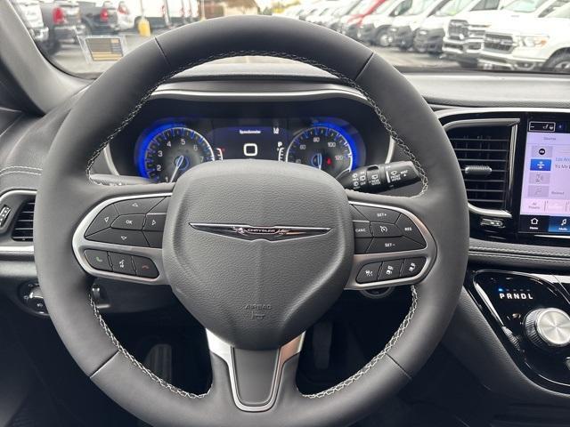 new 2026 Chrysler Pacifica car, priced at $38,920