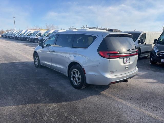 used 2024 Chrysler Pacifica car, priced at $38,708