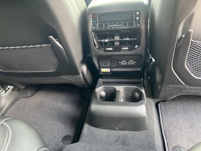 new 2025 Jeep Grand Cherokee L car, priced at $44,620