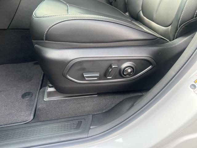 new 2025 Jeep Grand Cherokee L car, priced at $44,620