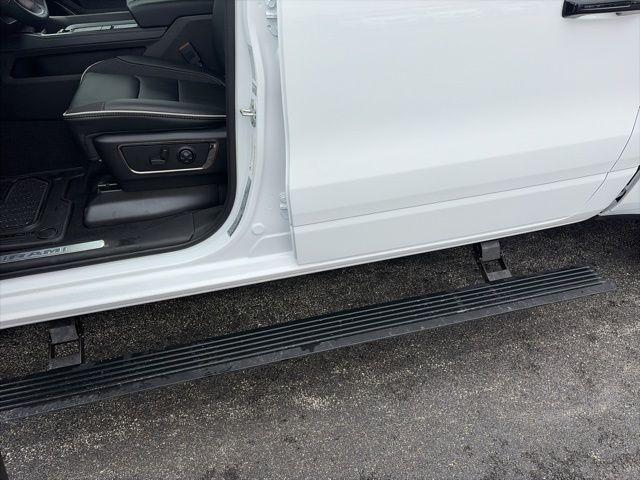 new 2026 Ram 1500 car, priced at $76,071