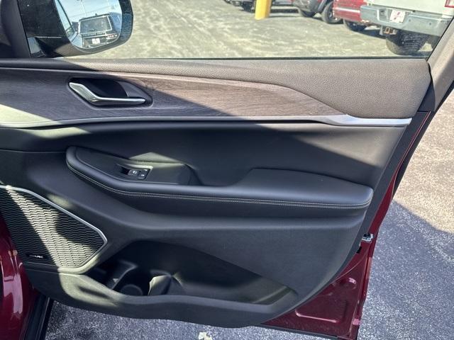 used 2024 Jeep Grand Cherokee L car, priced at $34,962